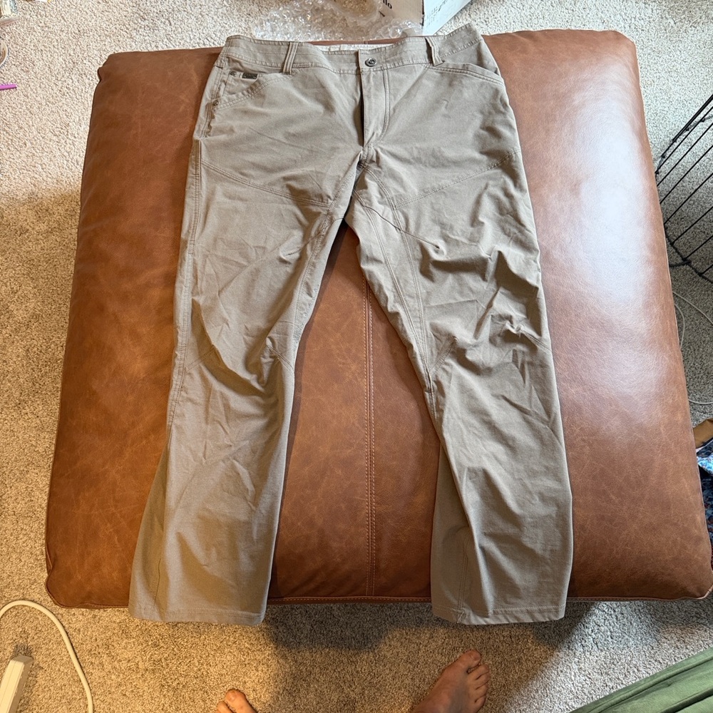 Kuhl Men's Silencr Pants in Light Brown Tan